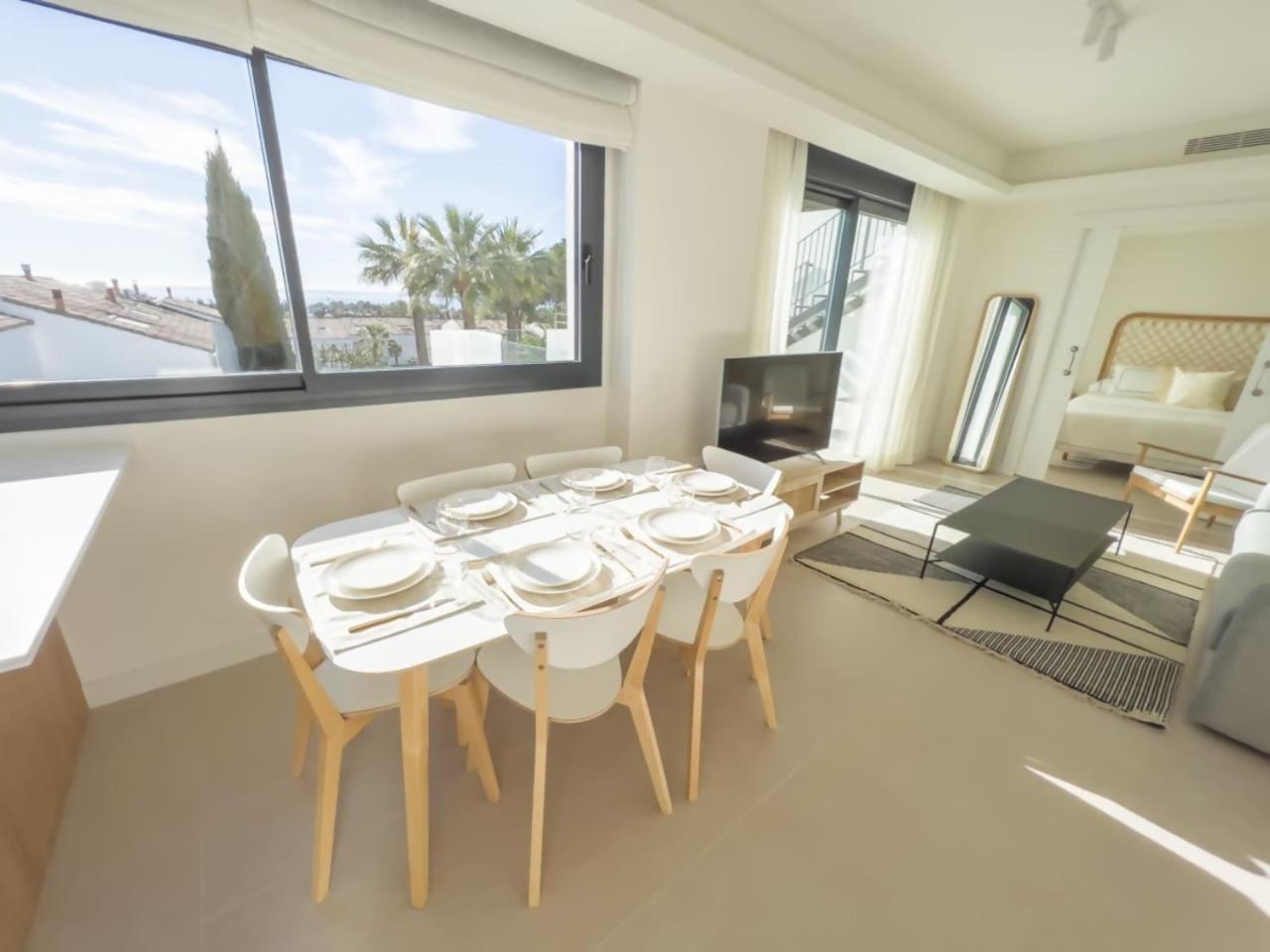 Penthouse On The Golden Mile Apartamento