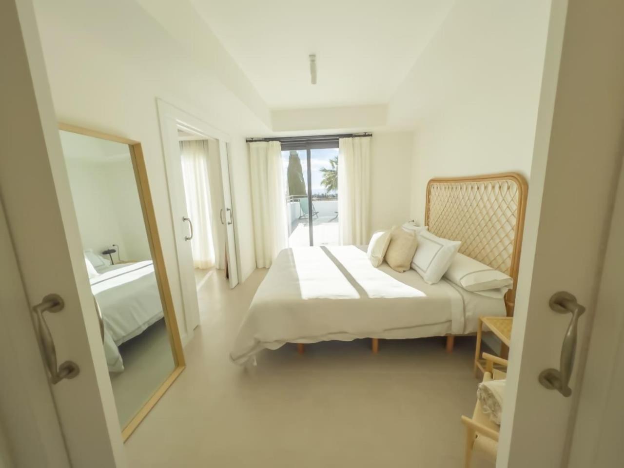 Penthouse On The Golden Mile * Marbella